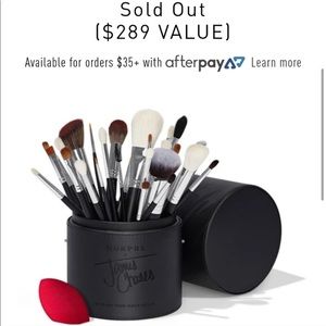 MORPHE X JAMES CHARLES